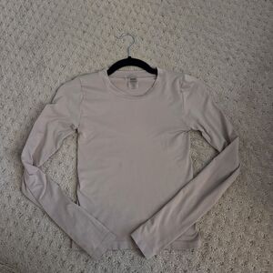 Sunday Best Sinch Seamless Long Sleeve Tee in Soft Neutral Pink